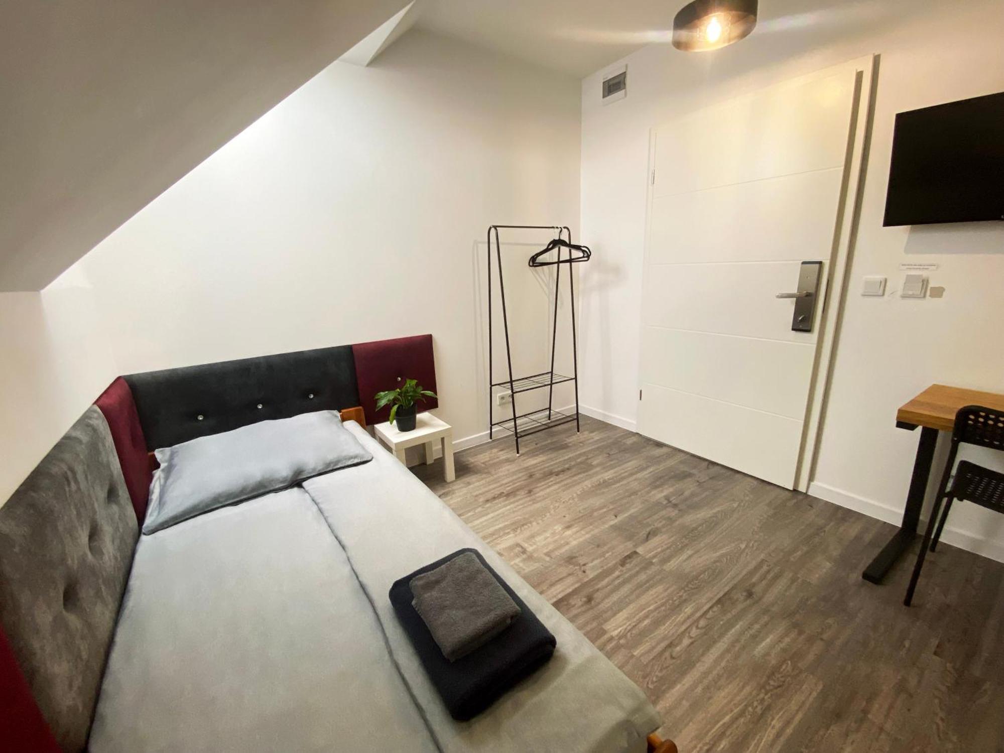 Pokoje Pod Palacem Koszecin Екстериор снимка