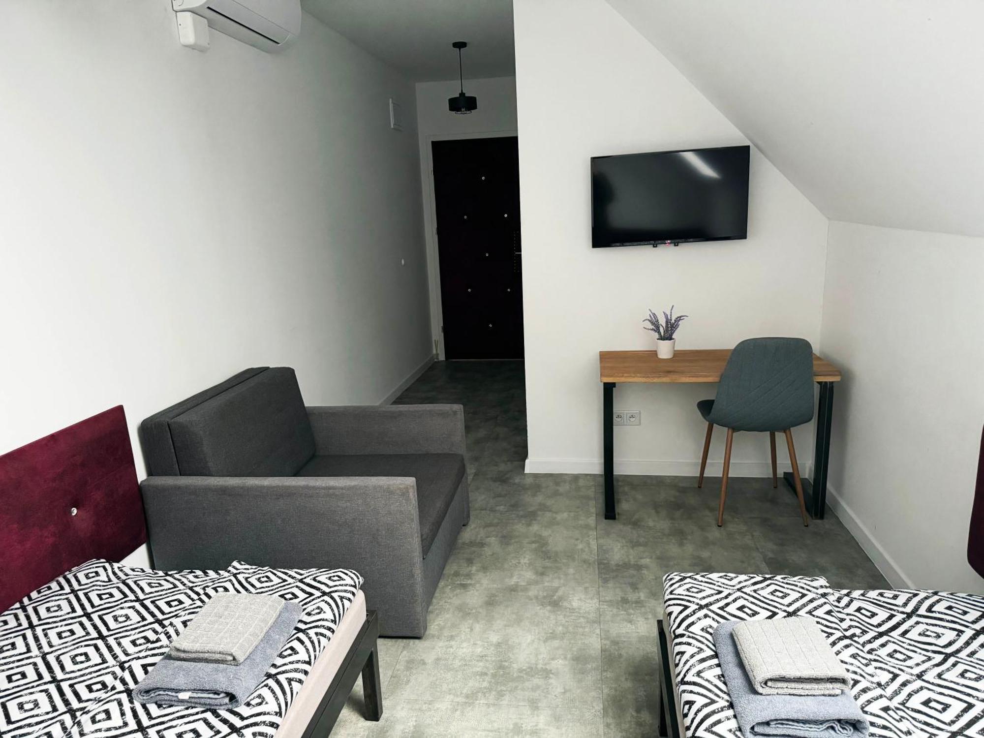 Pokoje Pod Palacem Koszecin Екстериор снимка