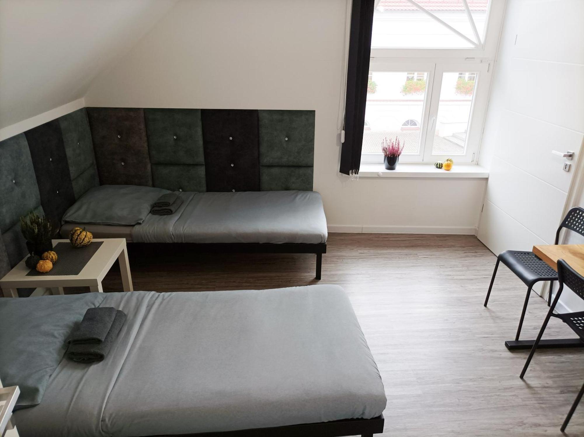 Pokoje Pod Palacem Koszecin Екстериор снимка